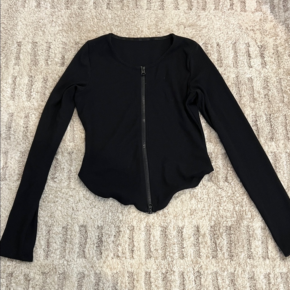 ALO Yoga Black Long Sleeve Zipper Top